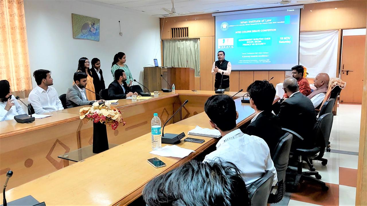 Students at IIL