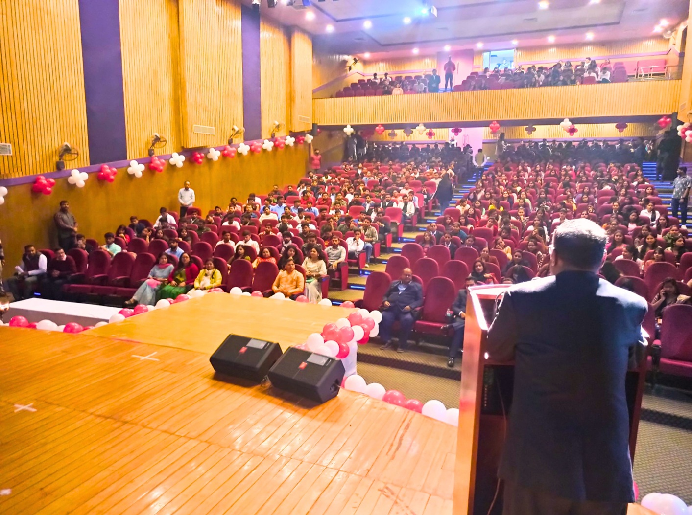 AUDITORIUM